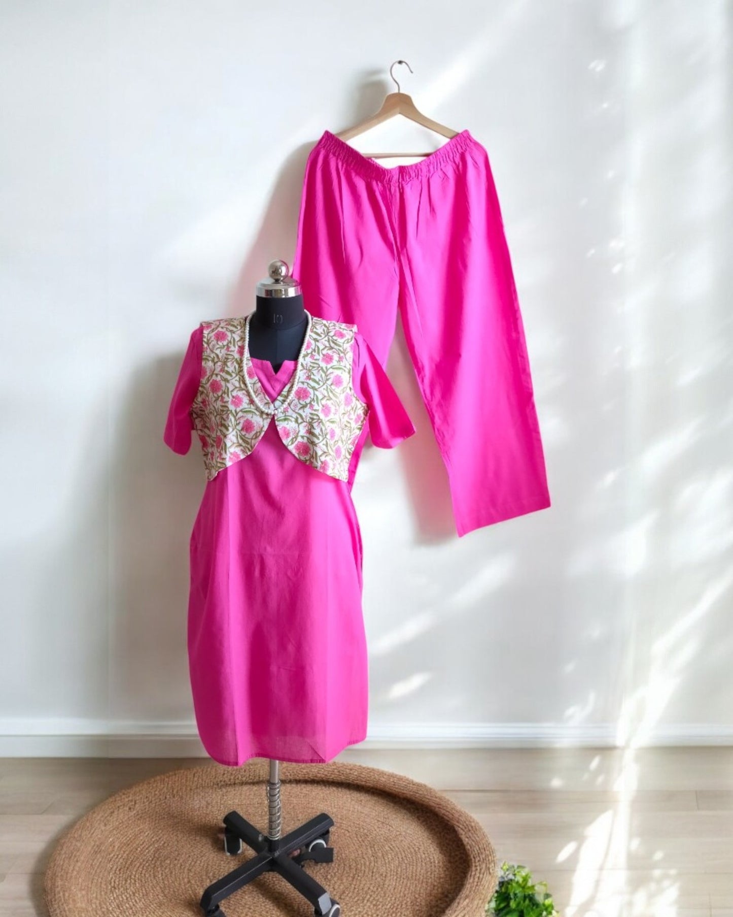 Ragini Pink suits with overcoat