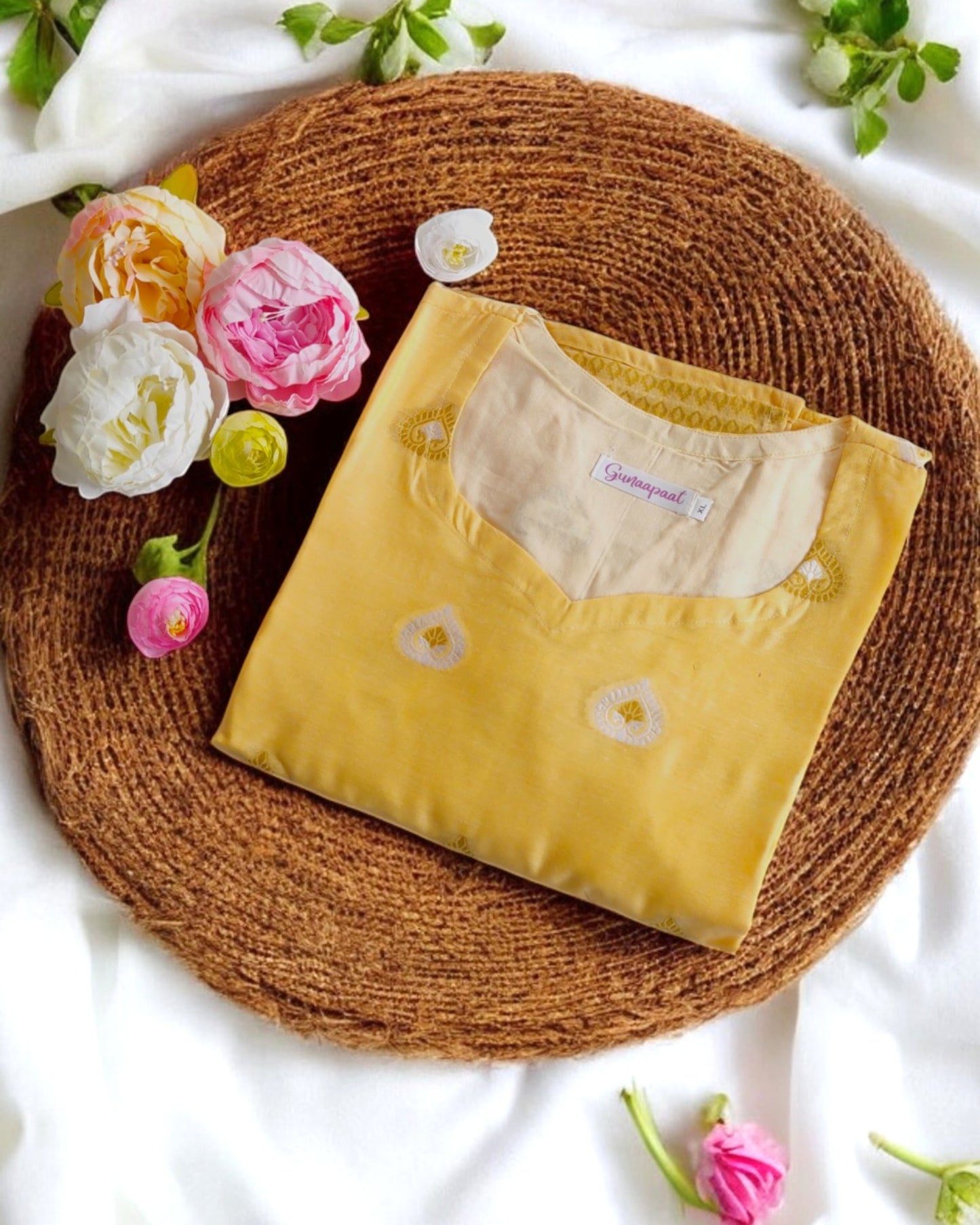 Paanbahar Yellow Kurti