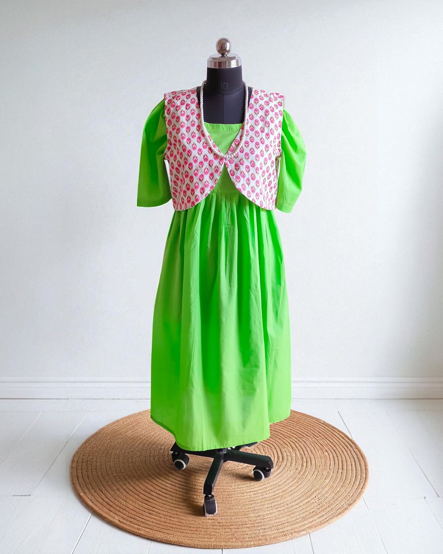 Pure Cotton Green Midi Dress with Overcoat